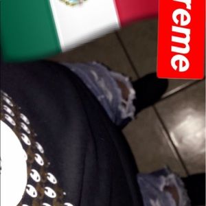 Meet your Posher, Pedro